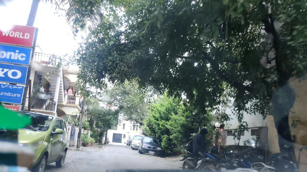 Sri Gururaja Bar and Restaurant