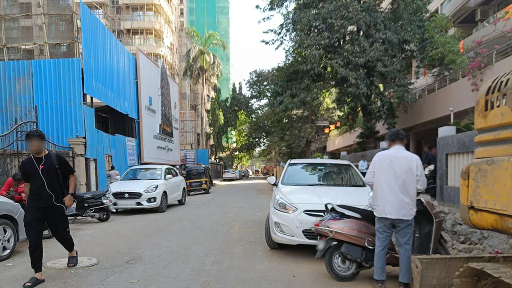 Juhu Khadi Niwas