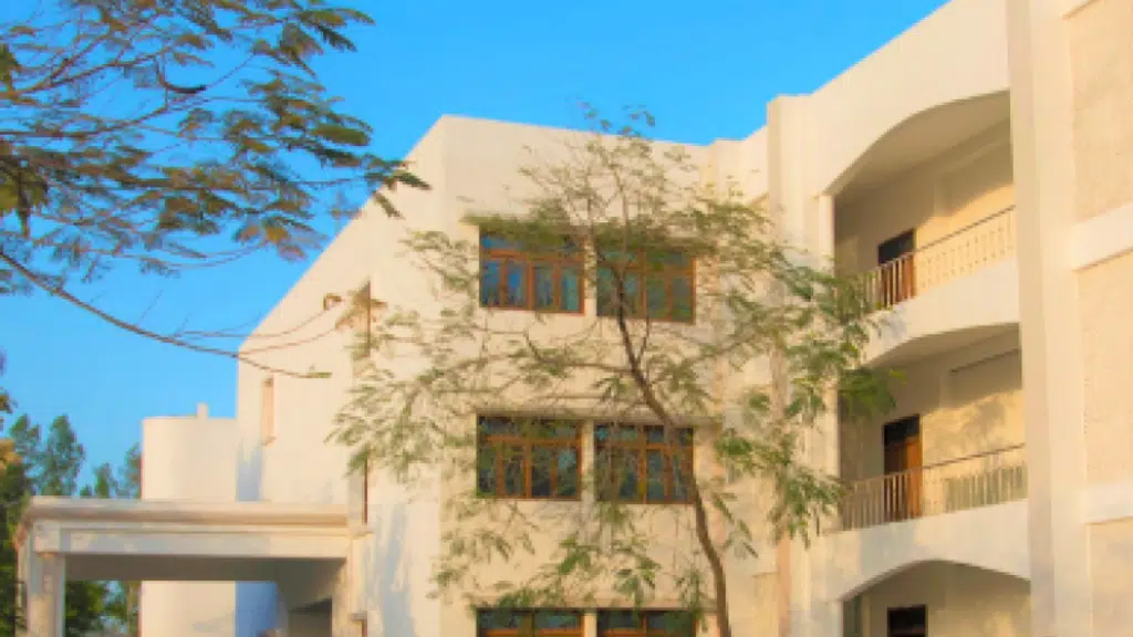 Avadh College of Pharmacy