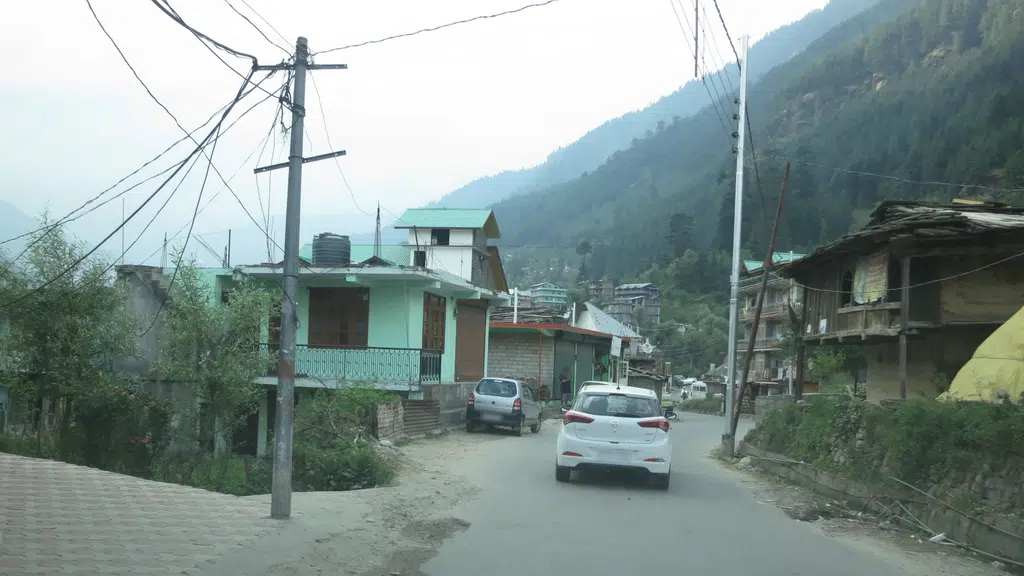 The White Season Resort Manali
