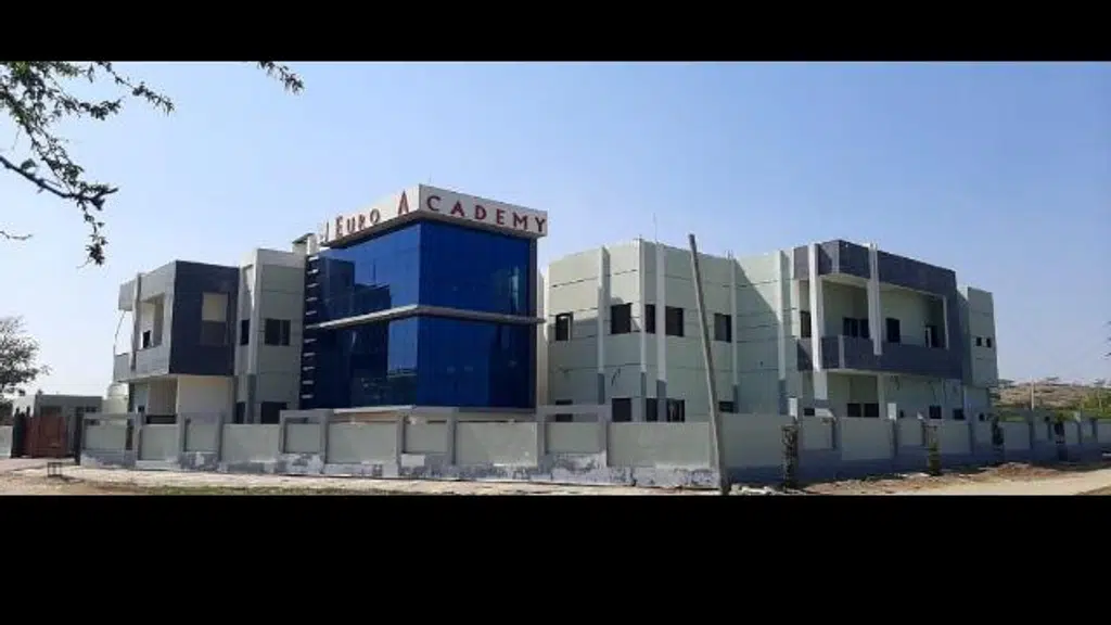 EuroAcademy School
