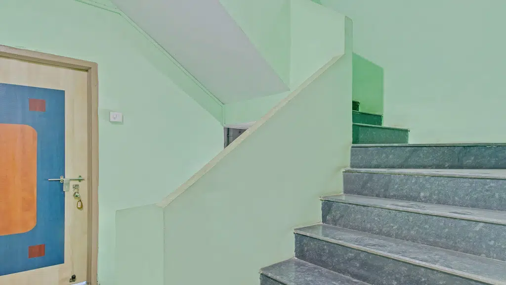 OYO Flagship 76300 Rvp Residency