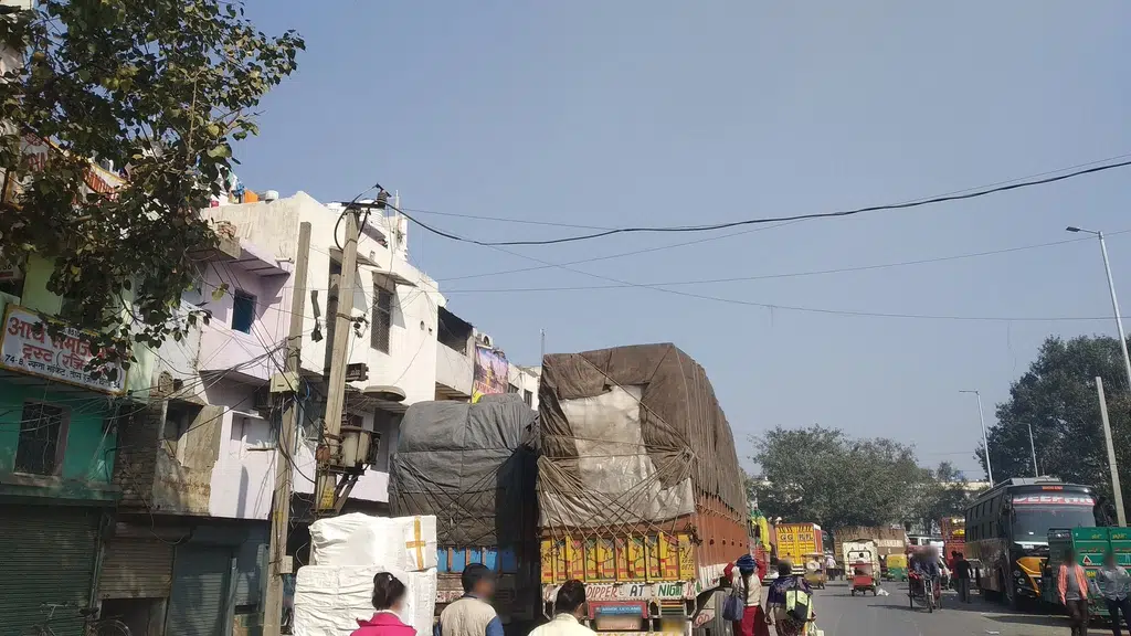 Khanna Market-Tis Hazari