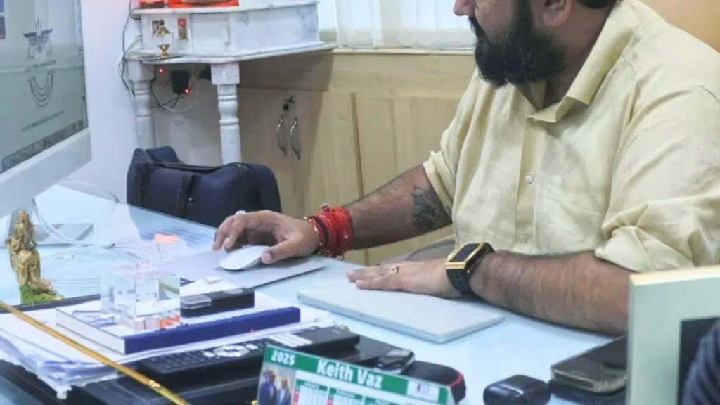 Dainik Mahamedha
