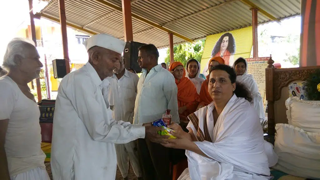 Gau Raksha - Rashtra Seva by Sant Indradevji Maharaj