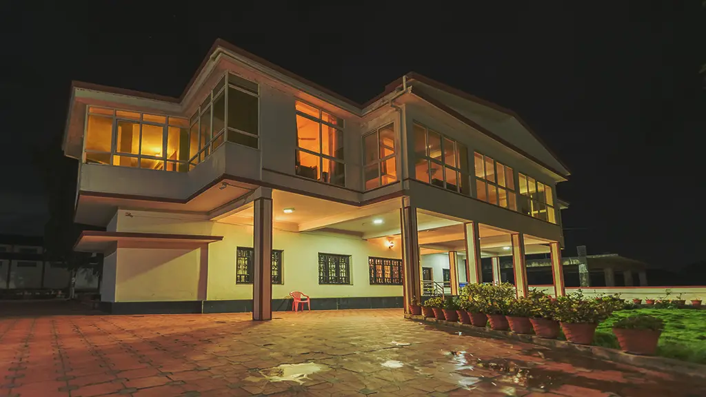 Bota Royal Luxury Suites