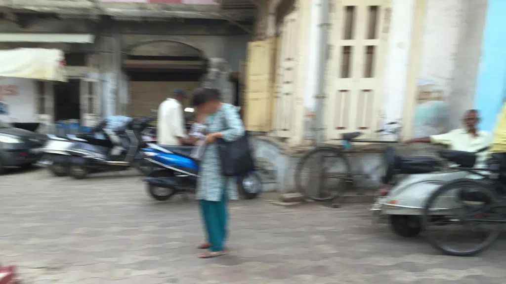 Bukharani Pol