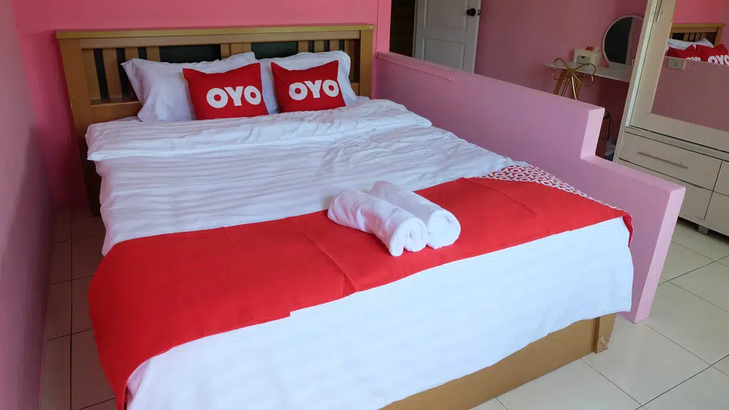 OYO 7661 Kankarbagh
