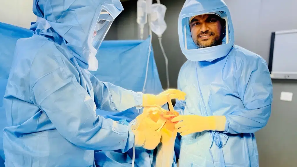 Kneecares- The Superspeciality Knee Clinic