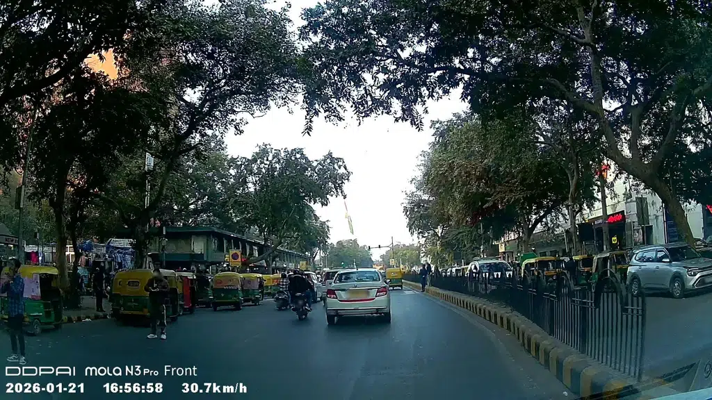 Kala Niketan Chapal Store