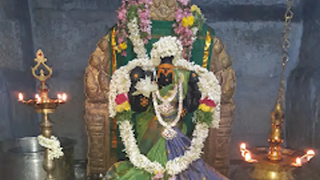 புங்கம்பாடி மீனாட்சி சொக்கநாதர் ஆலயம்