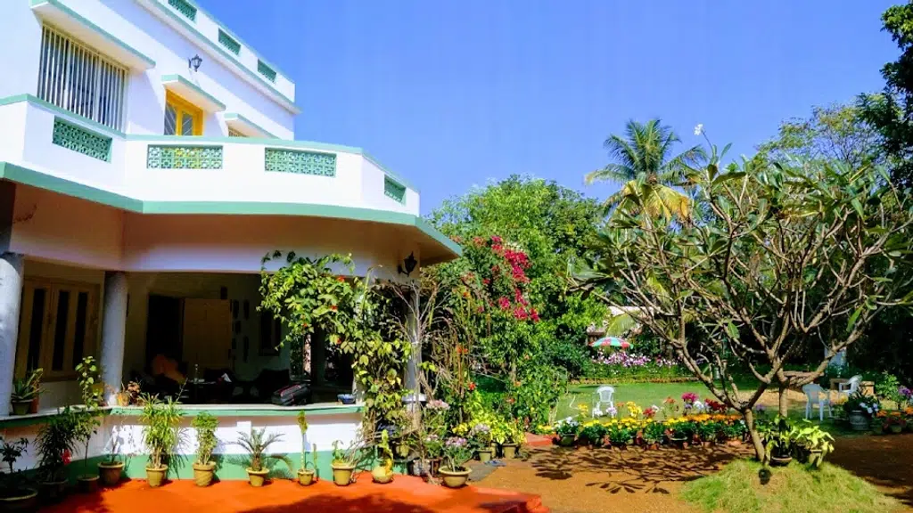 Guloncho Homestay Santiniketan
