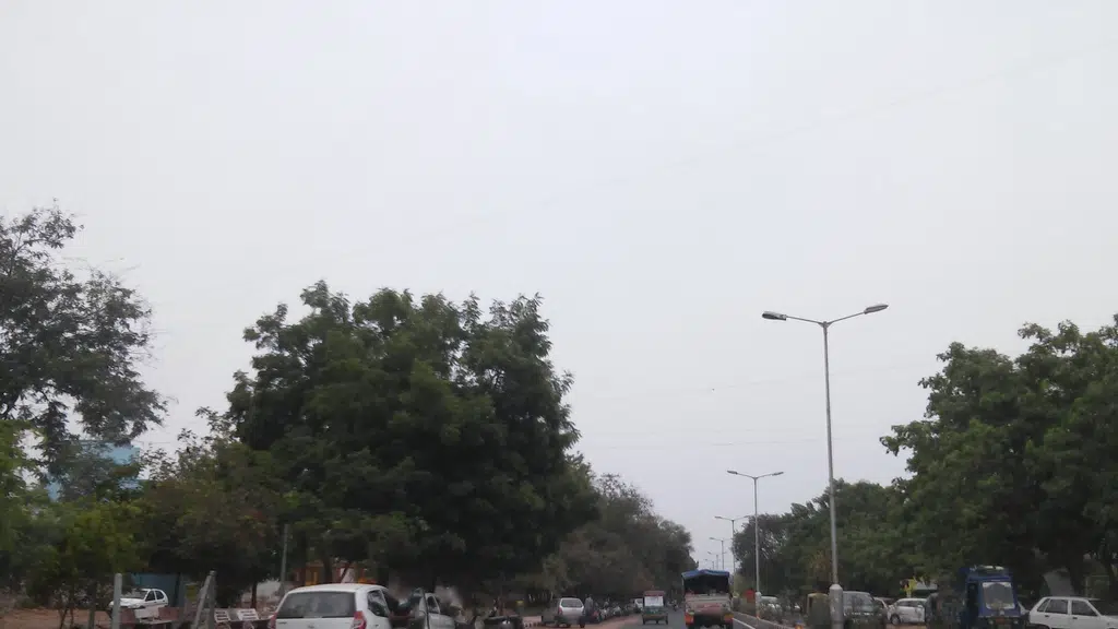 Gayatri Hospital