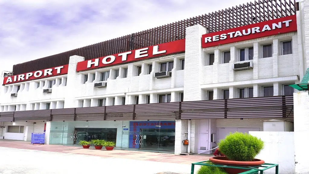 Airport Hotel and Restaurant