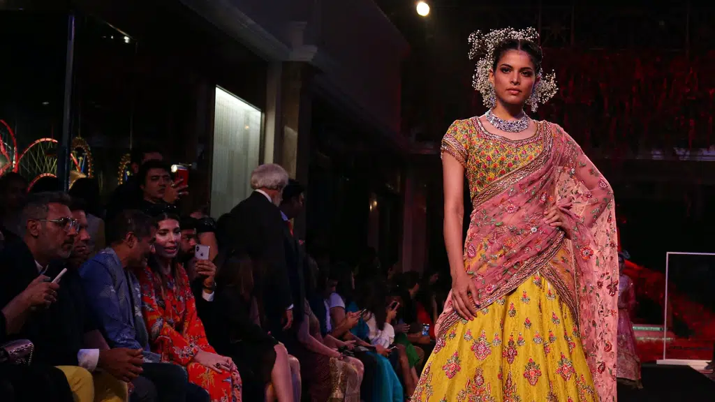 Zoya silk fashion