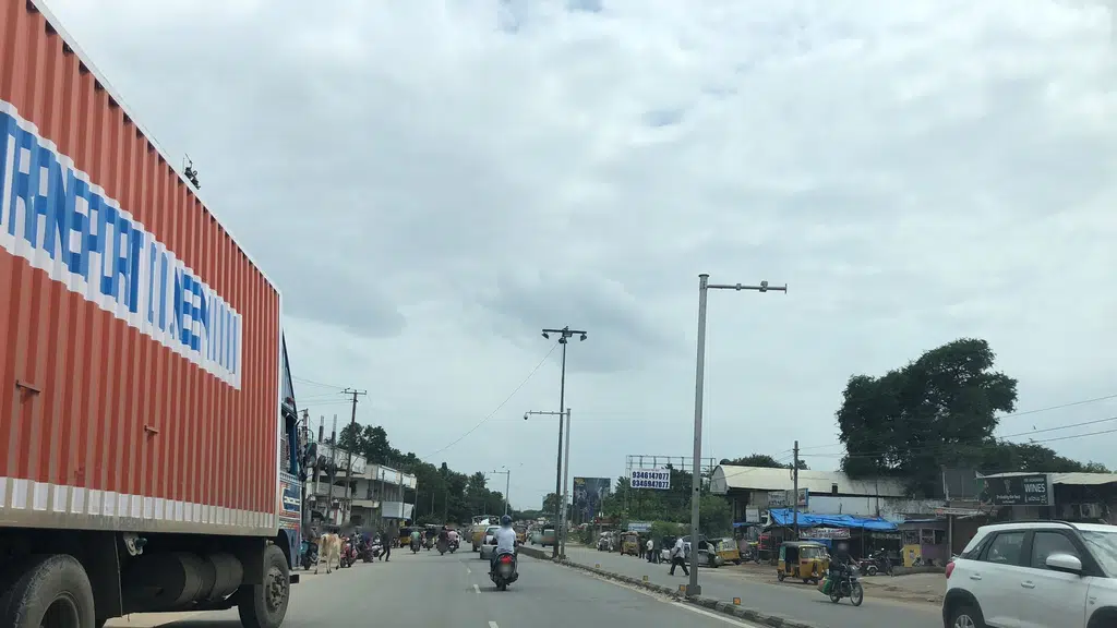 Nexa Hyder Nagar - Acer Motors
