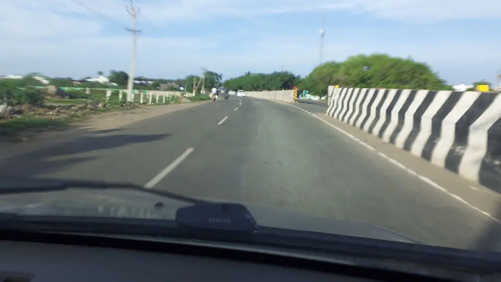 Mahindra Derik Motors