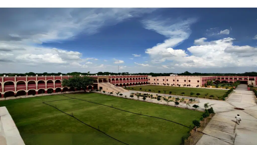 Pragya Sr. Sec. School , Bhandwa