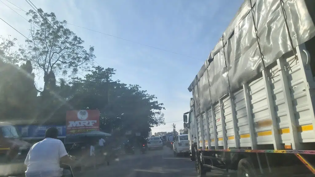 Purandar Washing Center