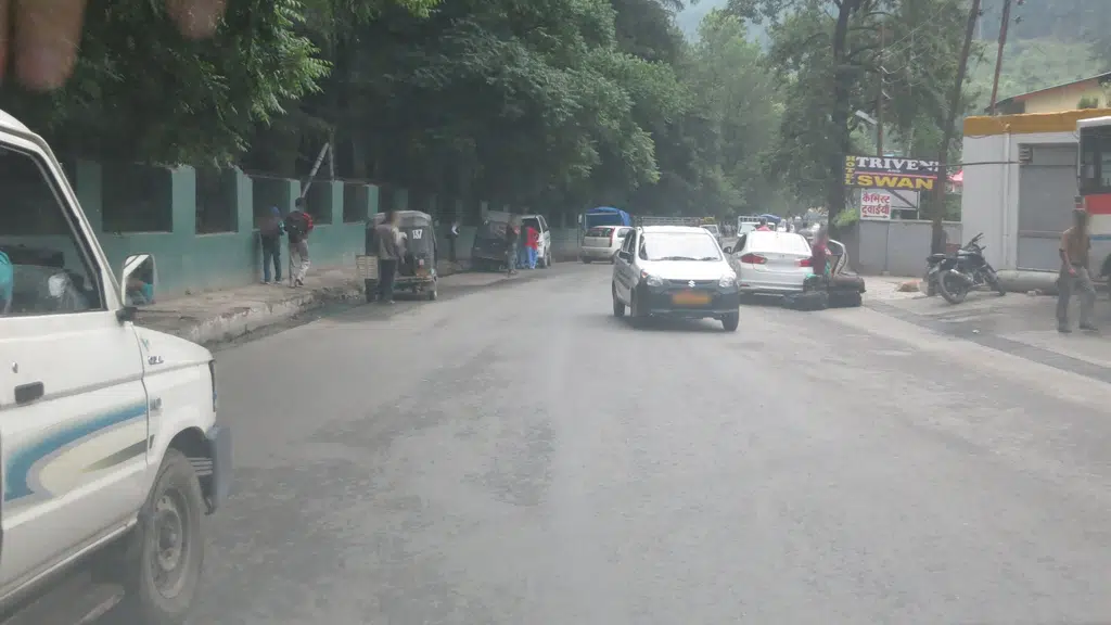 Manali taxi Service