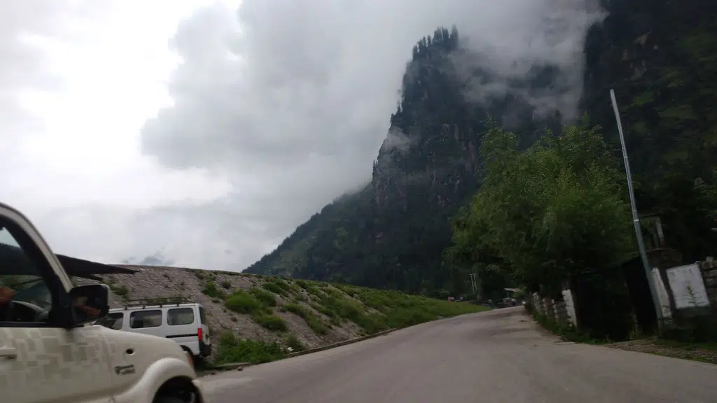 Manali Paragliding Rafting Homestay