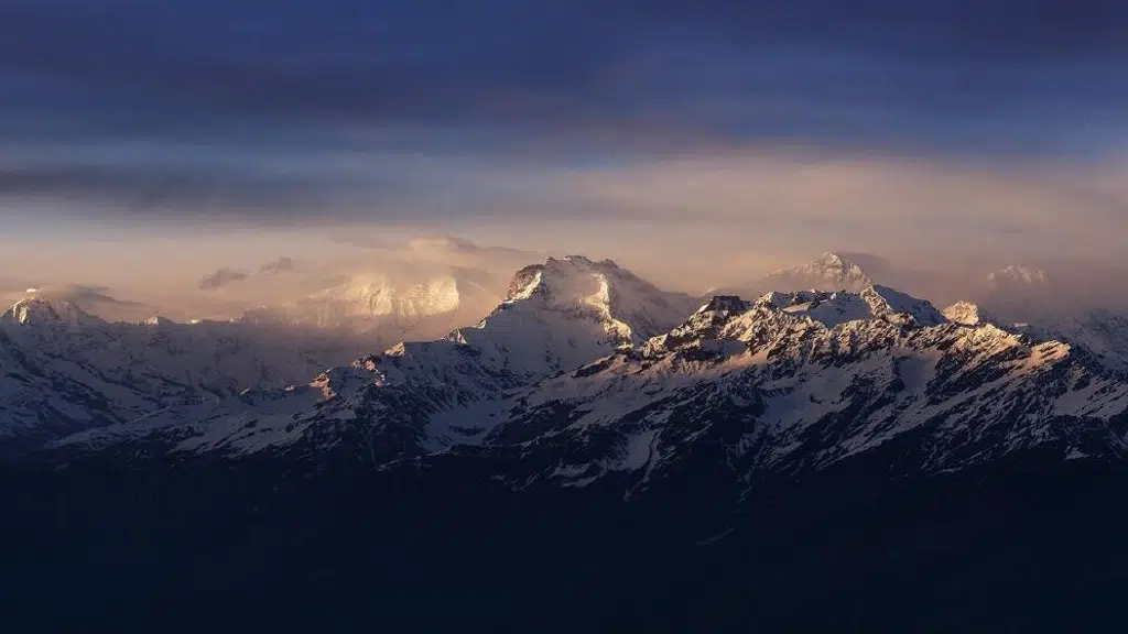 Aabdar Holidays | Kashmir Luxury Travel & Tours