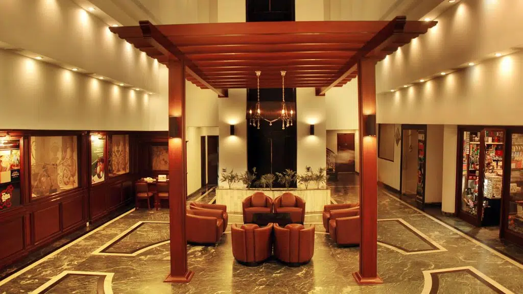 The Central Court Hotel