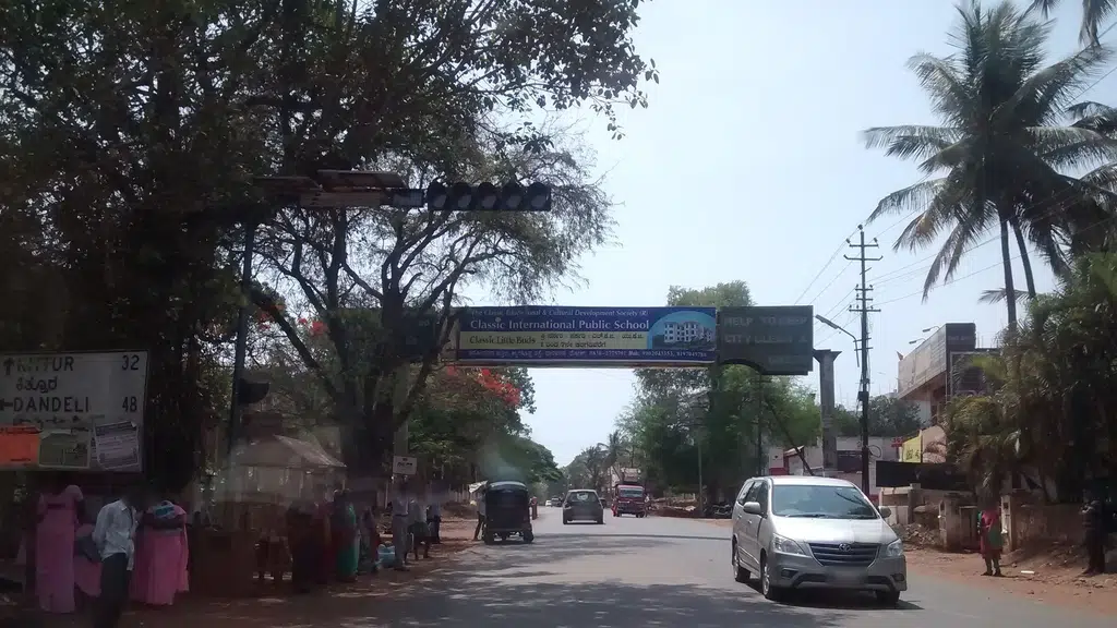 TRL-Telsang Travels, Dharwad