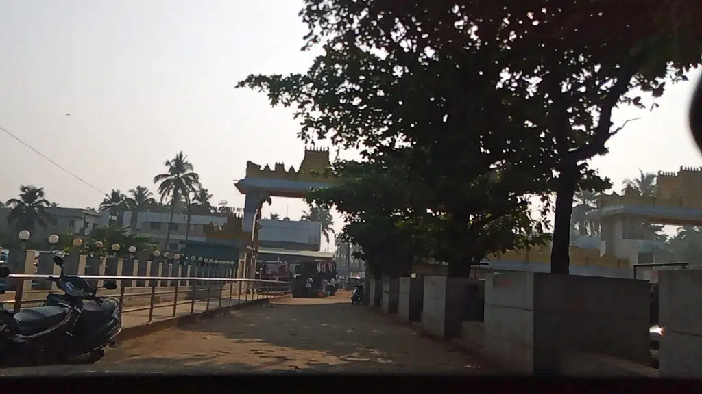 Shiva Krupa Lodge,Murdeshwar - Beach Side