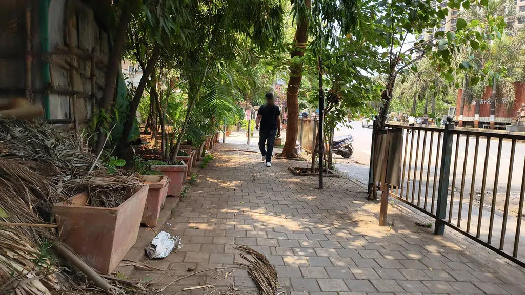Lokhandwala Complex