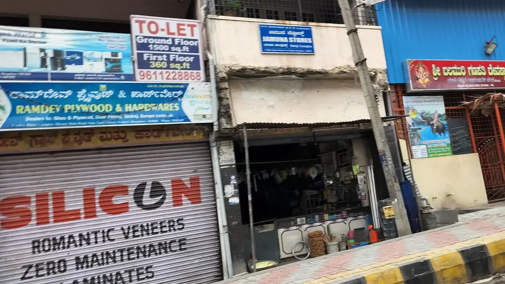 Jawa Yezdi BSA Motorcycles - Iconic Motors, Kengeri, Bengaluru