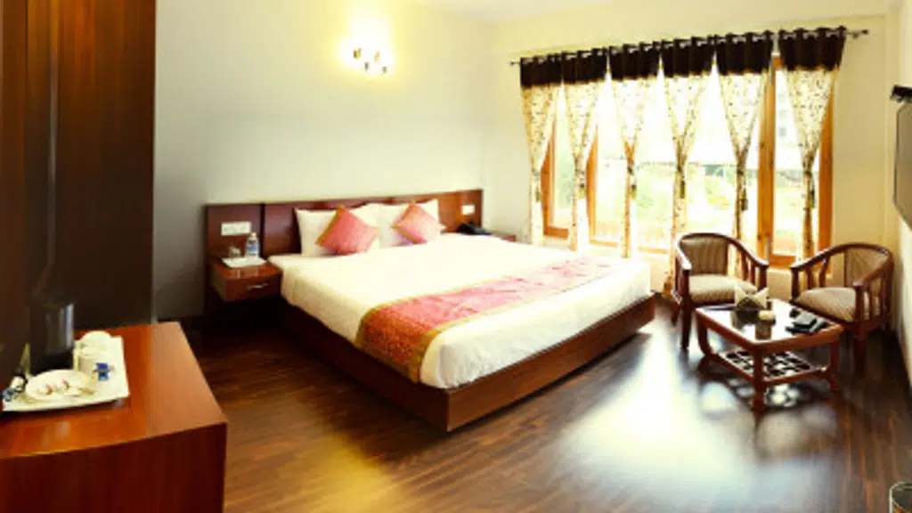 Chandertal Regency Hotel and Spa