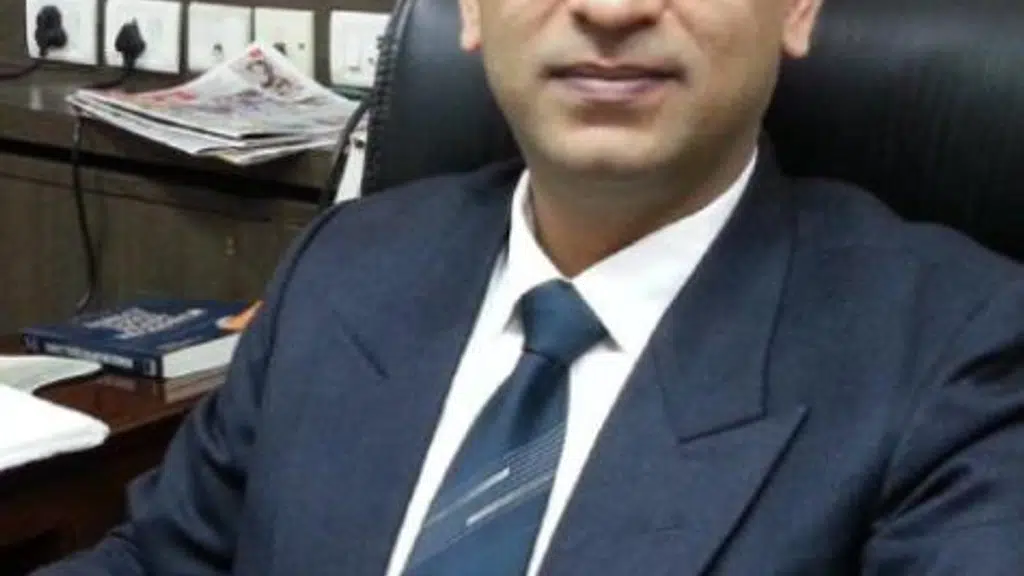 Dr. Sumit Malhotra Plastic Cosmetic Surgeon