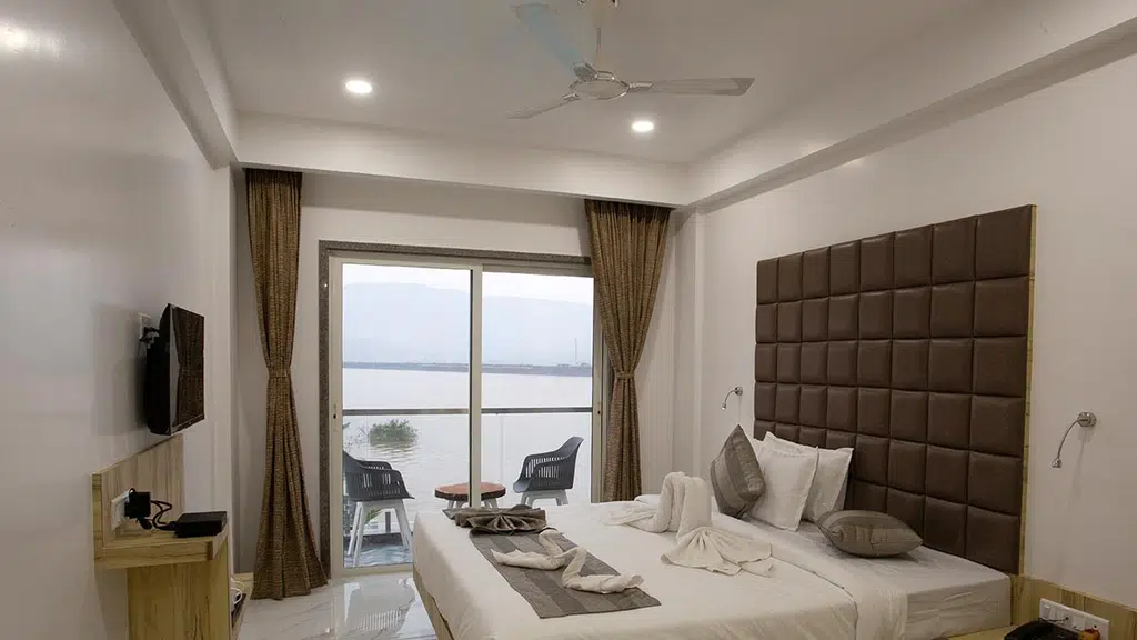 Nakshatraresort_wai
