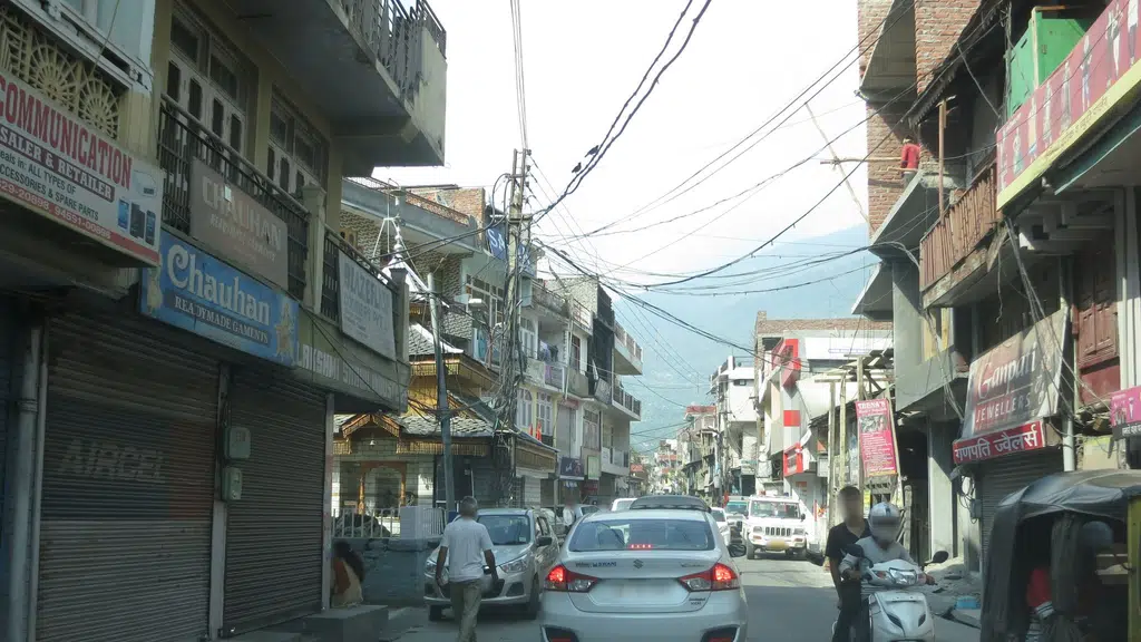 Kakar and Lamba General Store