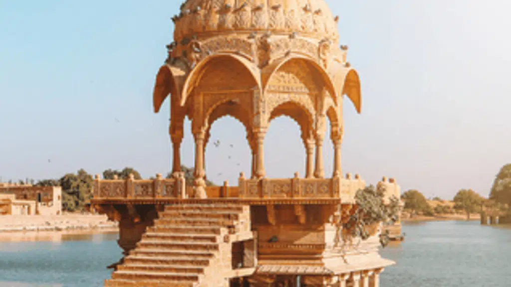 Gujral Tours & Travels