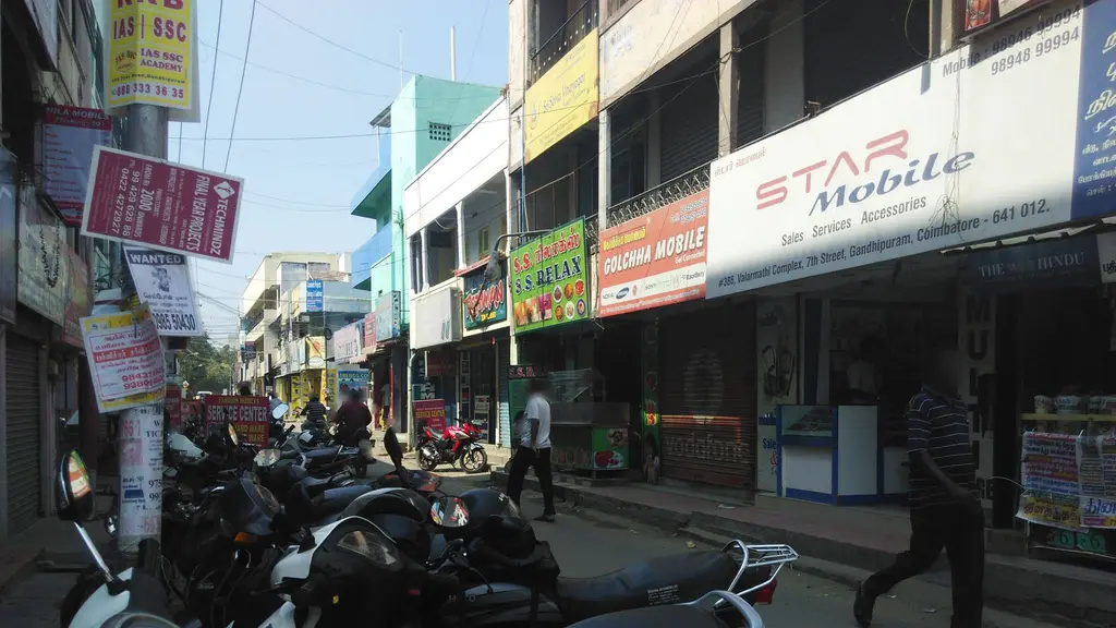 Lakmi Tailors and Embroidery