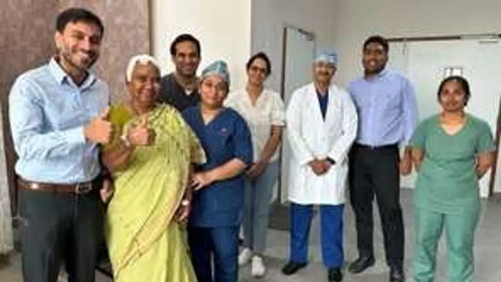 Dr. Raveesh Sunkara