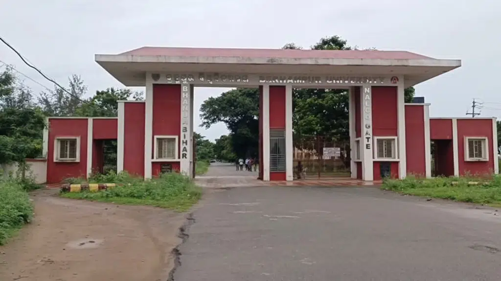 University College Dhilwan,Barnala