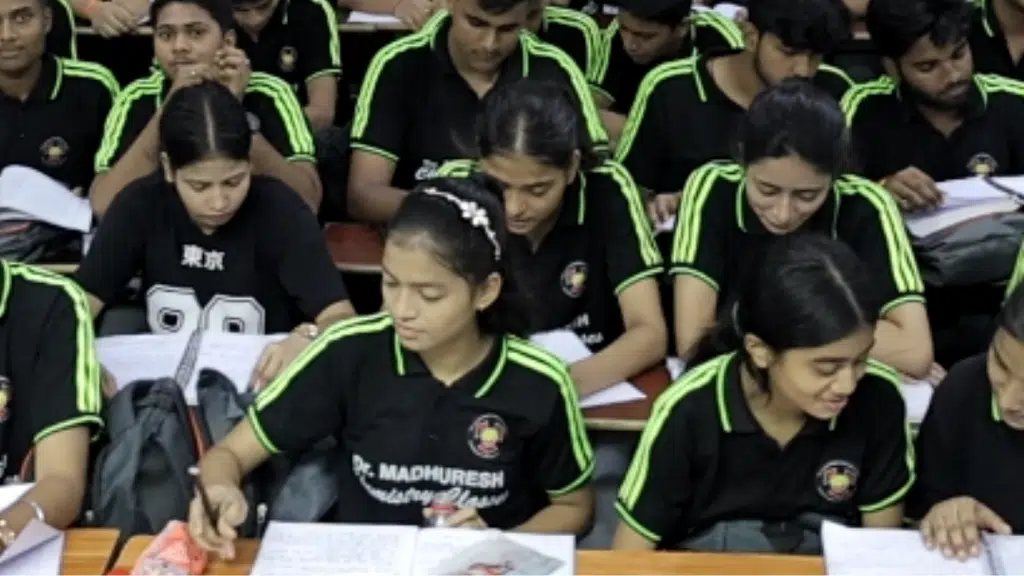 Dr. Madhuresh Chemistry Classes