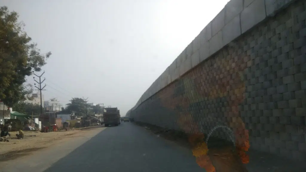 Police Chowki Akhri