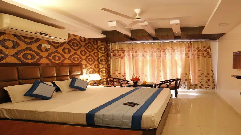 Hotel Delhi Pride at Karol Bagh
