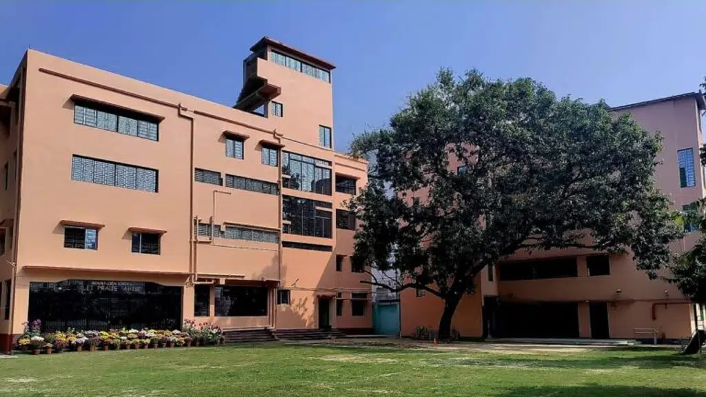 St. Verghese Public School