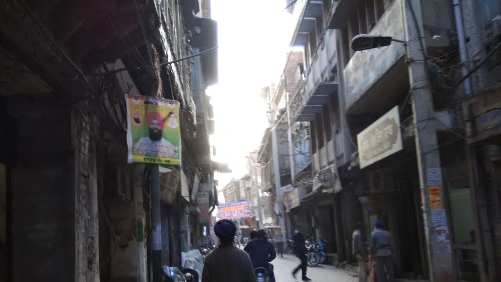 Rajasthani chat Bhandar (Katra Ahluwalia)