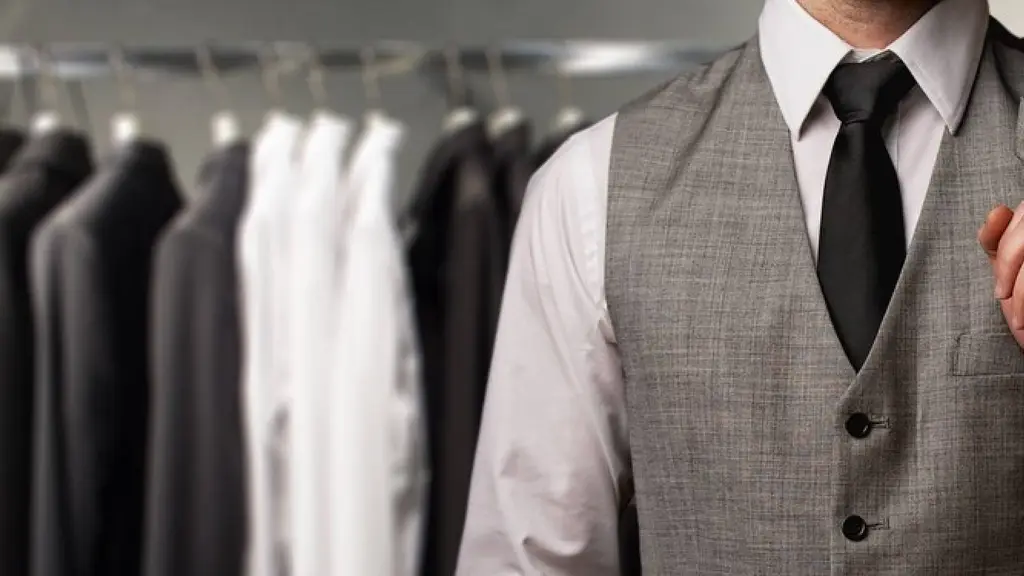 Black N White Laundry and Dry Cleaning Services