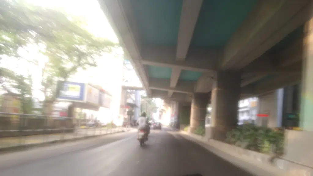 Maharajas Metro Station-Entrance B
