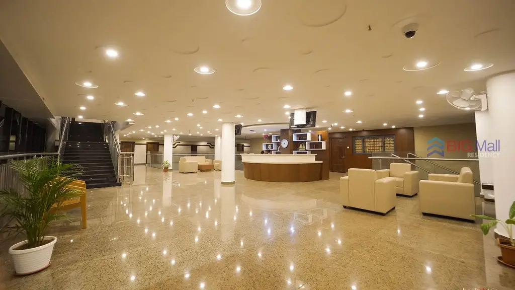 Big Mall & Residency