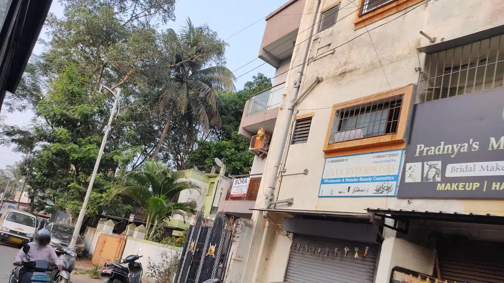 Kalawati Clinic