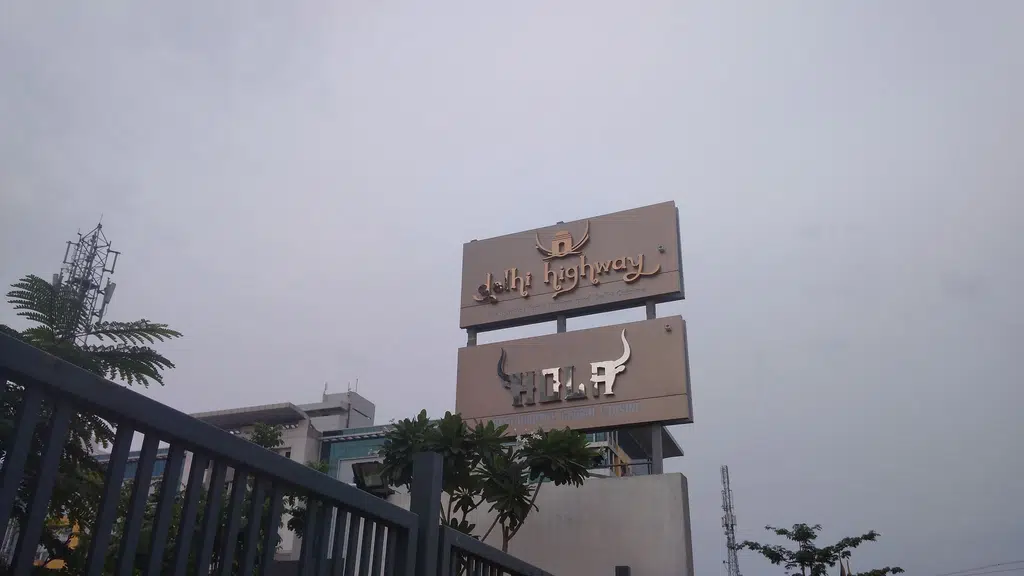 Semmenchery Police Station