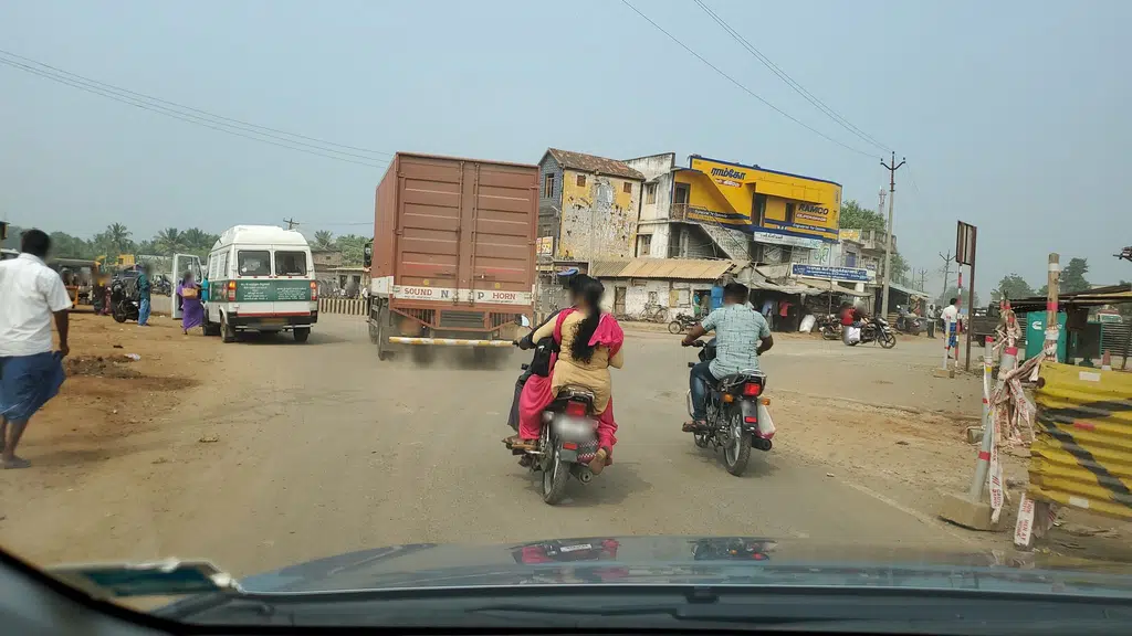 V Kaikatti Bus Stand